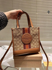 Coach Dempsey Carryall In Signature 22 Tote Caramel With OG With Dust Bag 5638
