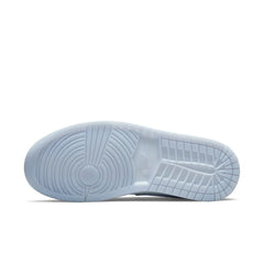 WMNs Nike Air Jordan 1 Mid ‰ÛÏ Wolf Grey ‰