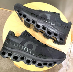 On Running Cloudmonster All Black