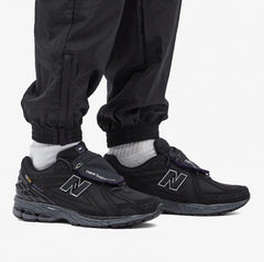 New Balance 1906R Cordura Pocket Black