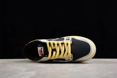 STUSSY X SB DUNK LOW - BEIGE BLACK