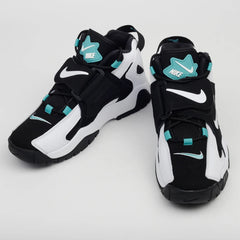 Nike Air Barrage Mid