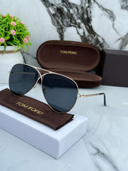 TOM FORD AVIATOR GOLD BLACK