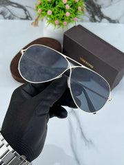TOM FORD AVIATOR GOLD BLACK