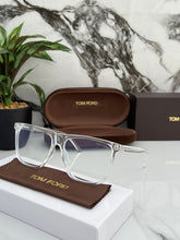TOM FORD 602 FULL TRANSPARENT