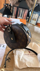 Louis Vuitton LV boite chapeau souple