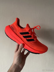 Adidas UltraBoost LIGHT RED BLACK(432)