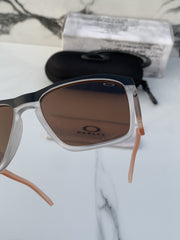 OAKLEY 83116 BROWN