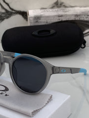 OAKLEY 83110 GREY