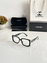 CHANEL WMNS 3123 BLACK FRAME