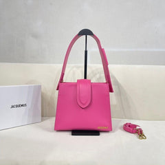 Jacquemus Le Bambino Logo Plaque Flap Bag (Pink)