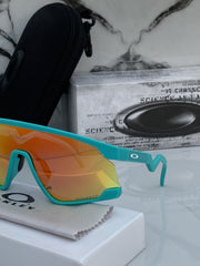 OAKLEY 9280 GREEN