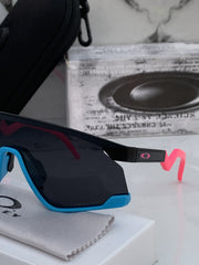OAKLEY 9280 BLACK BLUE PINK