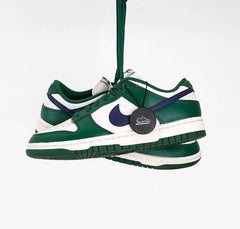 Nike SB Dunk Low School Uniform