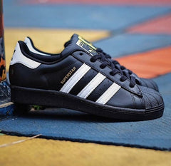 Adidas Superstar Black leather for man As1