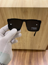 Hugo boss 1350 glossy black