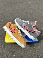 NIKE SB DUNK LOW TOM JERRY