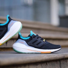 Adidass UltraBoost 22 Black Sky Rush Turbo 416