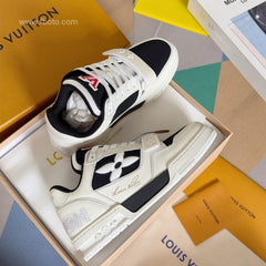 Louis Vuitton Trainer Cream Black 425