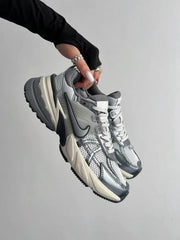Nike V2K Run Platinum Gray and Silver