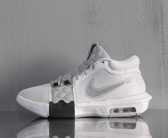 NIKE LEBRON WITNESS 8 WHITE SILVER