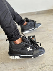 LV Trainer Black Diamod 438