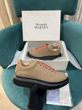 Alexander McQueen mens Sneakers