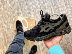 Asics gel kayano black suede