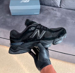 New Balance 9060 Triple Black