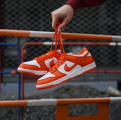 NIKE SB DUNK LOW SP SYRACUSE