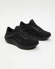 Nike Zoom Winflow 10 Triple Black