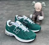 New Balance 1906R NightWatch Green