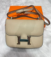 Hermes Constance Slim Epsom Vert With OG Box & Dus Bag (KG-19 Apricot)