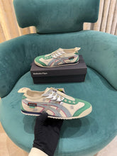Onitsuka Tiger New Style Slipons