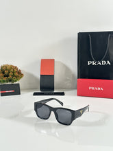 Prada 10 Black