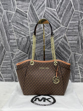 Michael Kors Jet Set Tote Travel Signature With Dust Bag (19015 Coffee Brown)