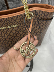 Michael Kors Jet Set Tote Travel Signature With Dust Bag (19015 Coffee Brown)