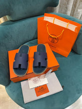 Hermes Izmir Leather Premium