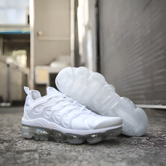 Nike Vapormax Plus Tripple white (215)