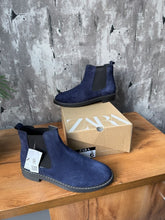 Zara Chelsea boots Navy Suede