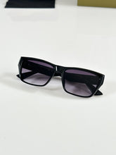 Burberry WMNS 9933 Black DC