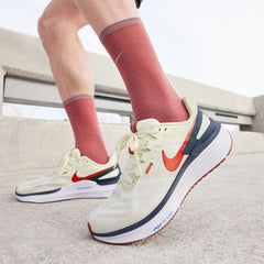 Nike Air Zoom Structure 25 Cream Multi