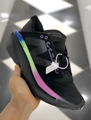 New Balance Fuelcell SC Elite V4 Running Shoes