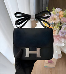 Hermes Constance Slim Epsom Vert With OG Box & Dust Bag (KG-19 Black)