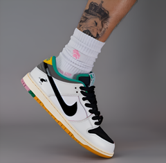 Nike Sb Dunk Low Pro X CSEF White and black