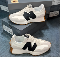 New Balance 327 Moonbeam White Black