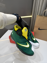 Nike Air Zoom Flight The Glove QS Gary Payton Pine Yellow