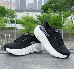 Skechers Slip ins Max Cushioning Endeavour