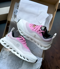 ON CLOUD RUNNING LOEWE WHITE PINK