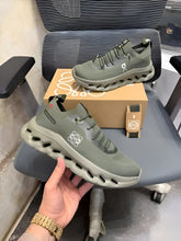 On Running Loewe x OnCloudTilt Khaki Green